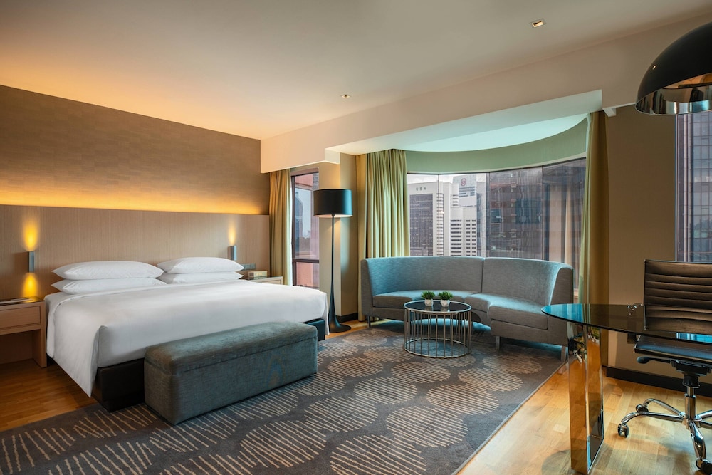 Club Room, 1 King Bed Club Room, 1 King Bed