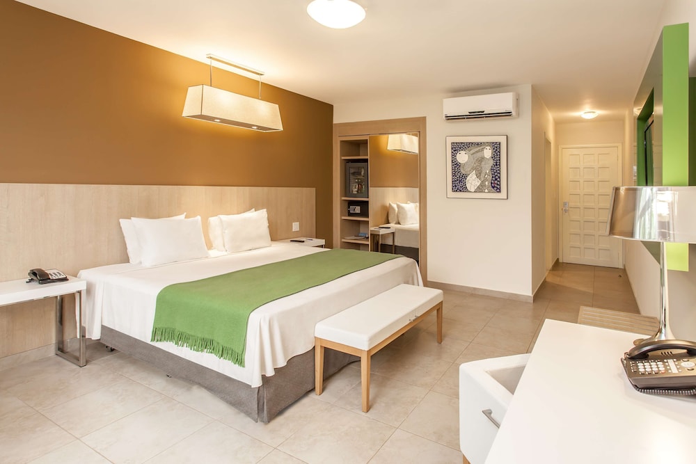 Superior Room (Extra Bed 3 Adults) photo 2