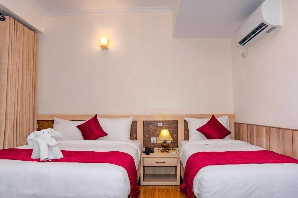Economy Triple Room