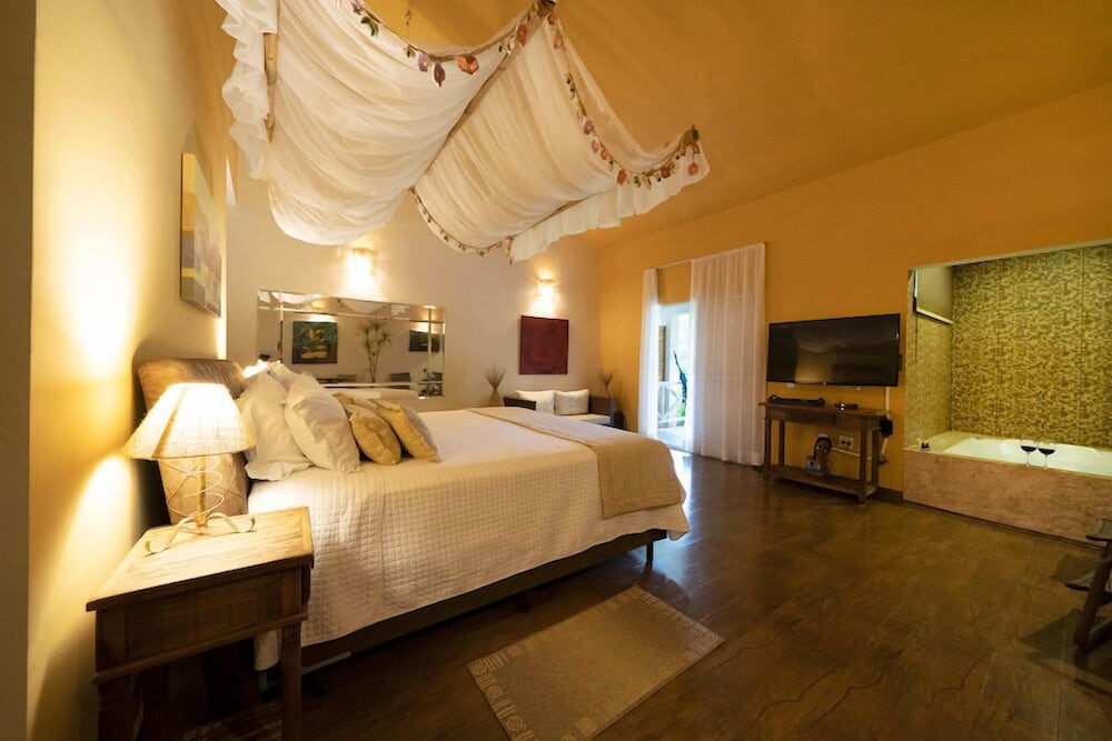 Royal Room, Garden View photo 2