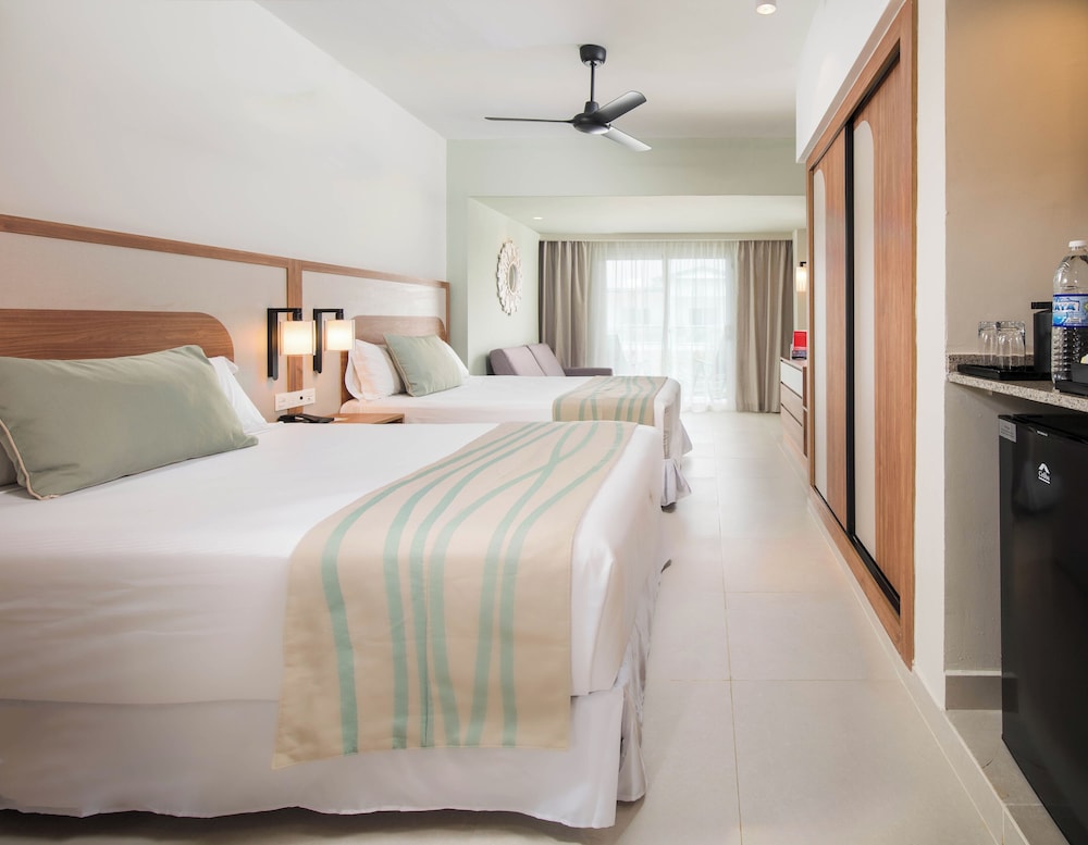 Double Room, Sea View (e)