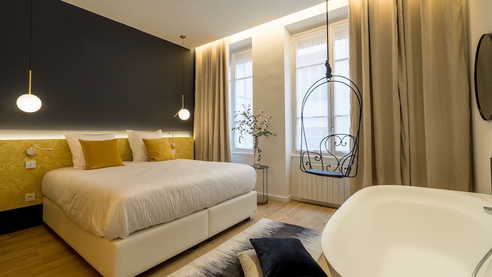 Suite Junior Entre Soi, 31 rue de la Charité, 69002 Lyon