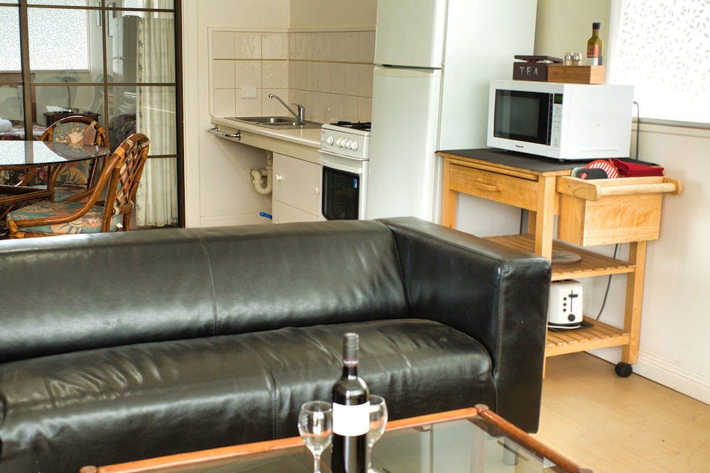 Family Cabin, 2 Bedrooms, Kitchen photo 3