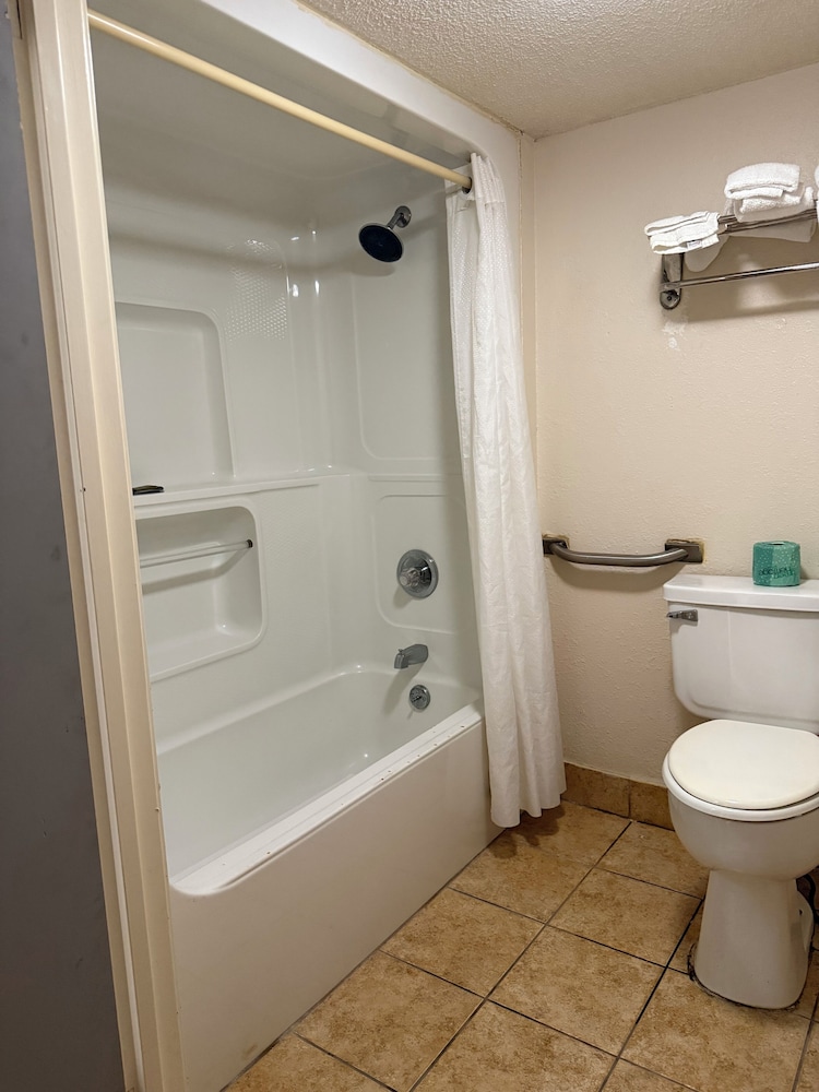 Standard Single Room photo 2