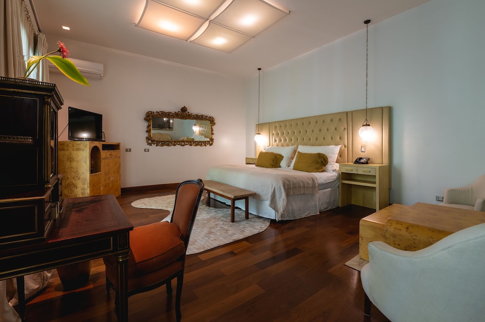 Suite (Bacan) photo 1
