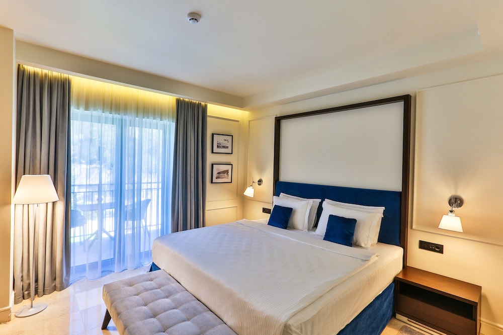 Superior Double or Twin Room, Mountain View - Photo 7