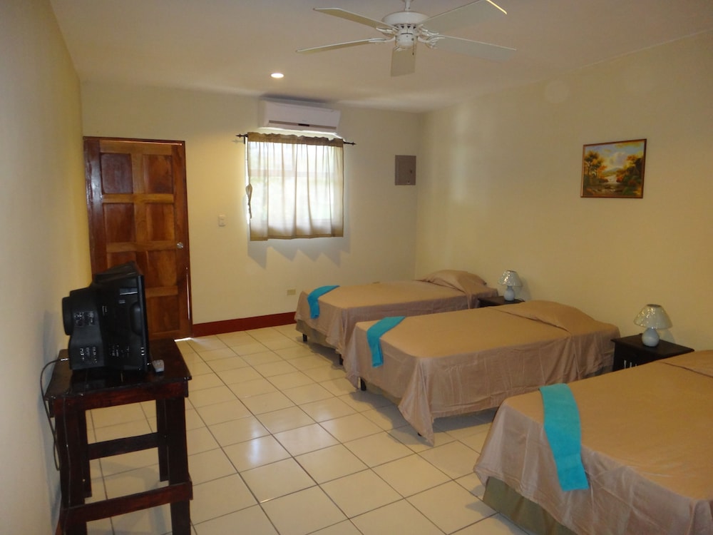 Triple Room photo 3