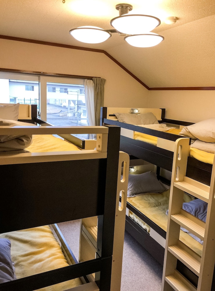Bunk Beds For 4 People [W] photo 2