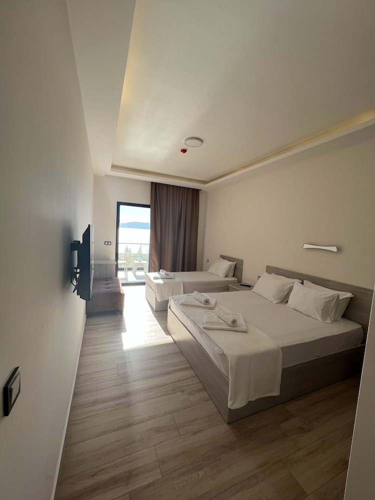 Deluxe Room photo 3