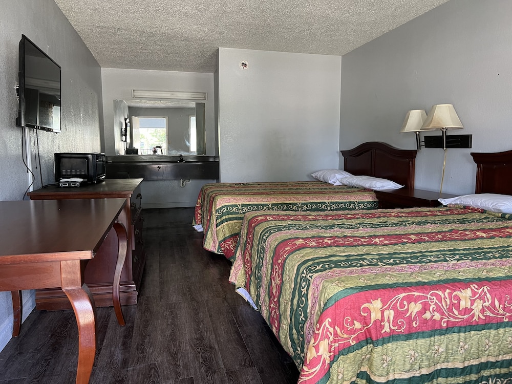 Basic Double Room