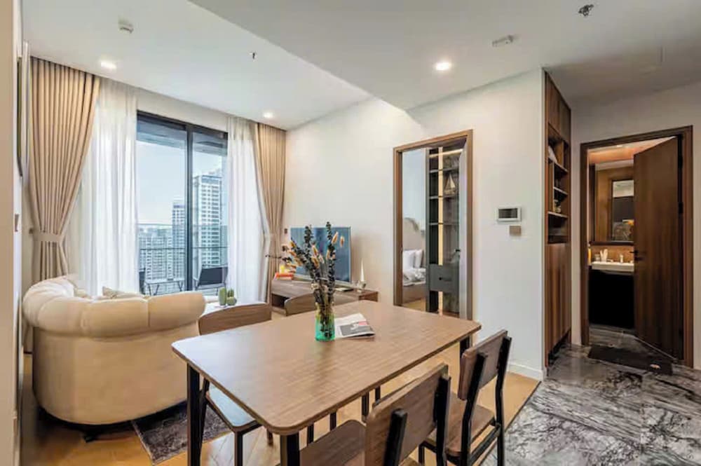 Grand Suite, 1 Bedroom, Club Lounge Access, City View