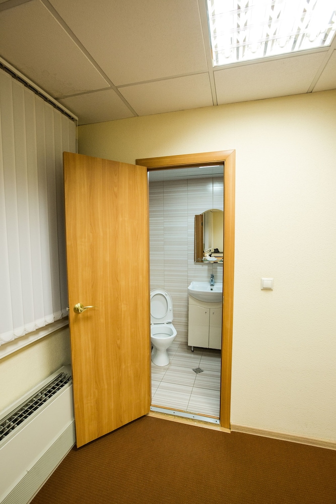 Economy Double Room, 1 Double Bed photo 3