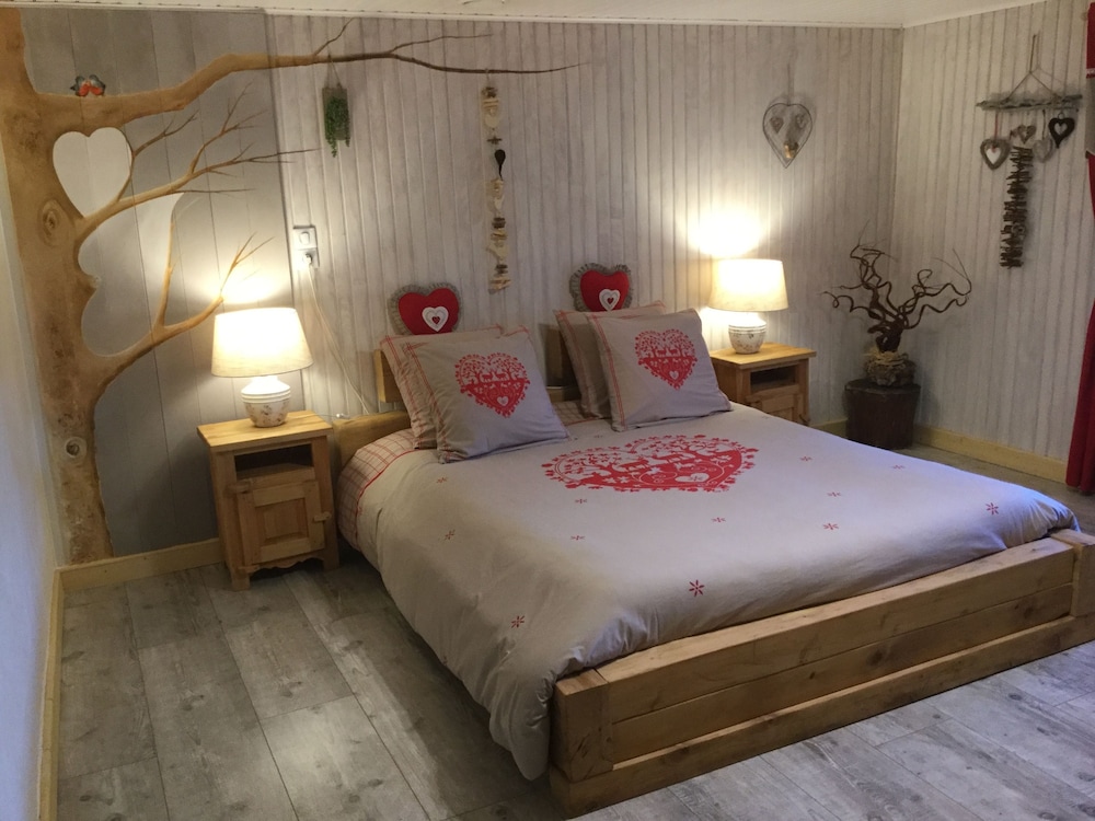 Double Room, Mountain View (3)