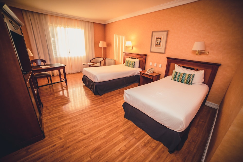 Standard Twin Room photo 1