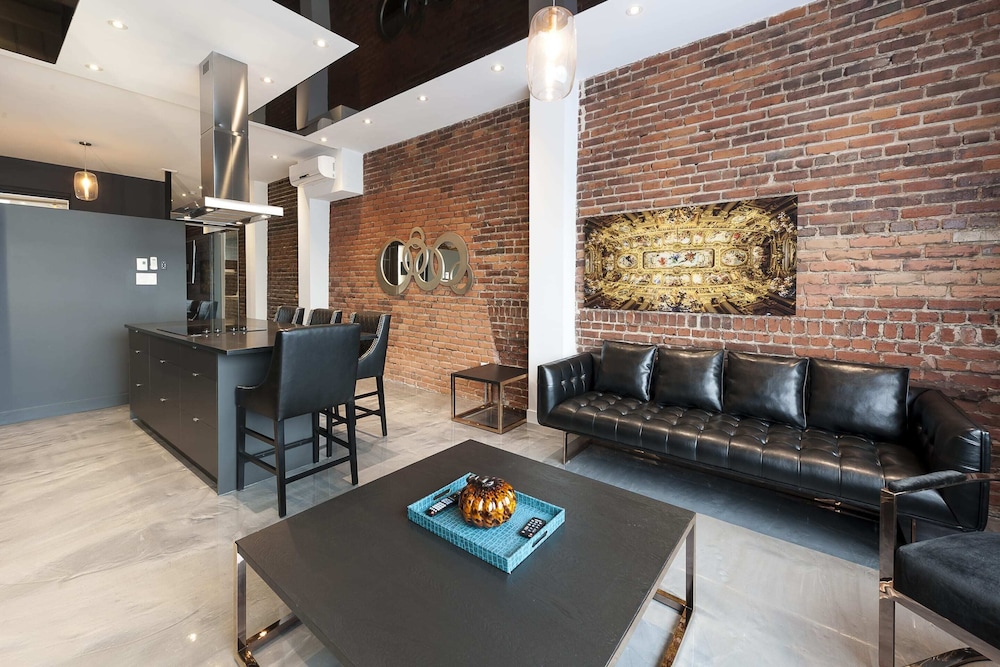 Loft, 1 Bedroom (1302)
