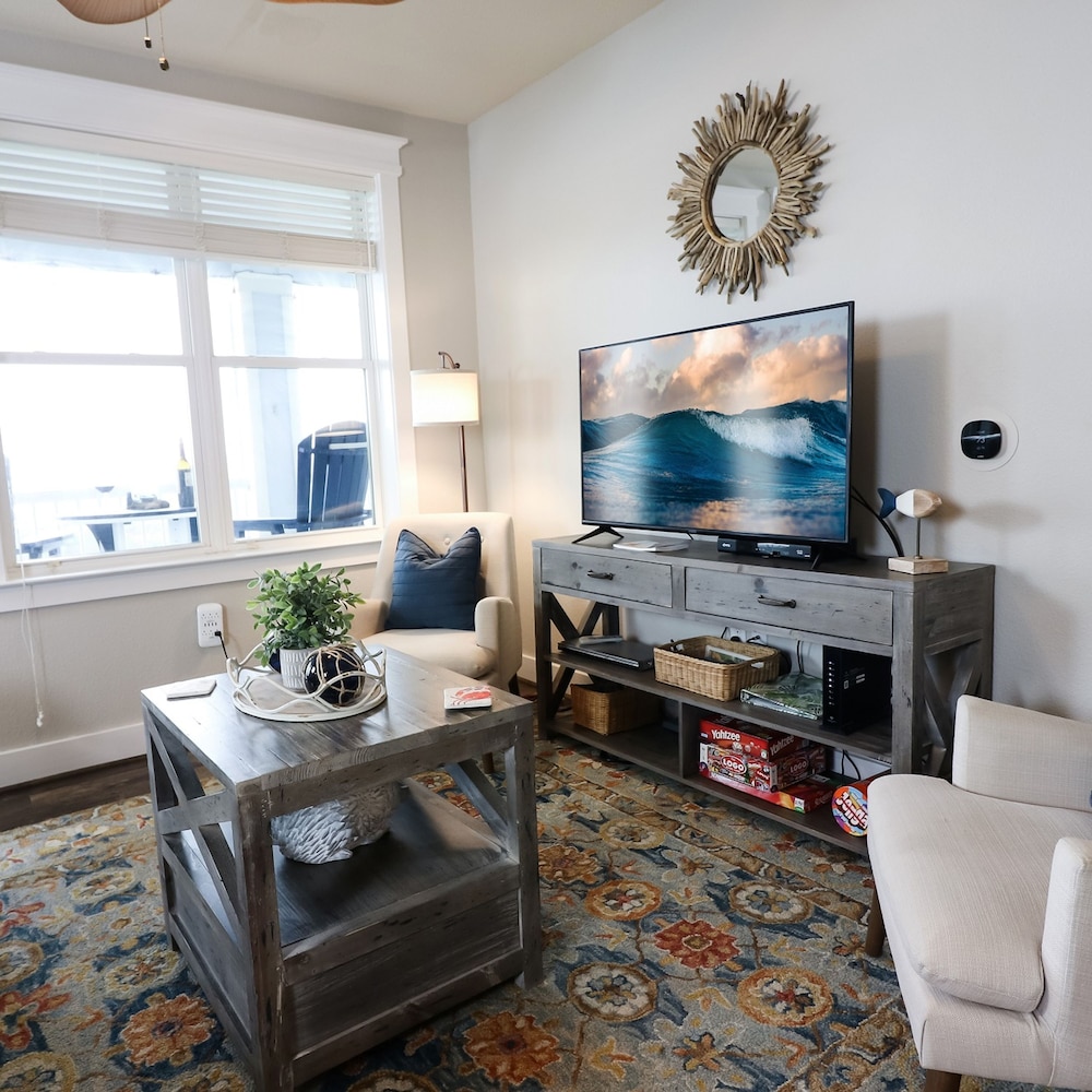Resort Living on the Bay 2 bed 2 Bath Gorgeous Views Heated Infinity Pool Beach Access, Fotografia 6