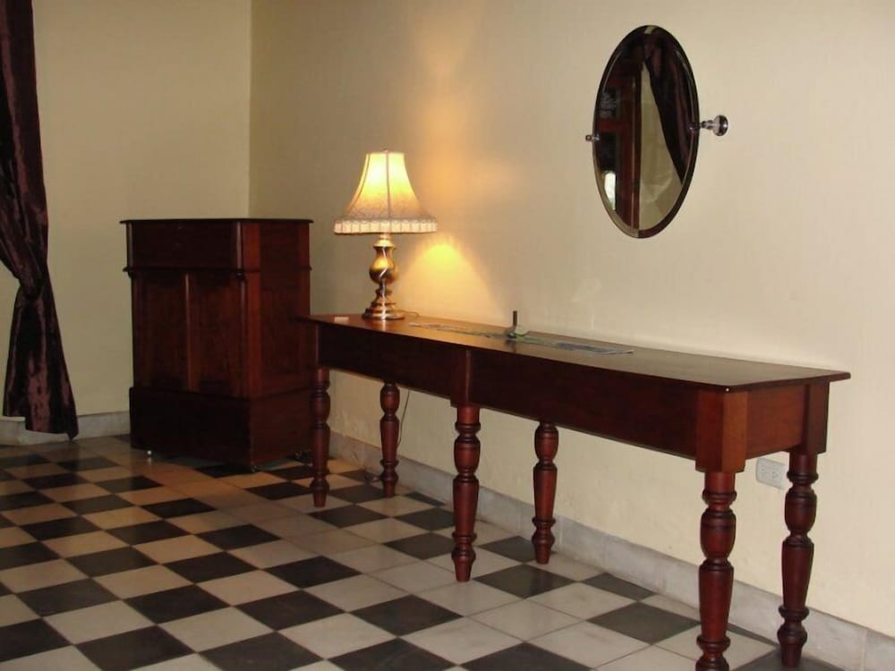 Family Suite, Multiple Beds, Garden View photo 3