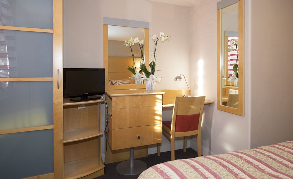 Classic Triple Room photo 3