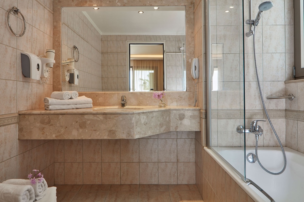 Double Room Inland View