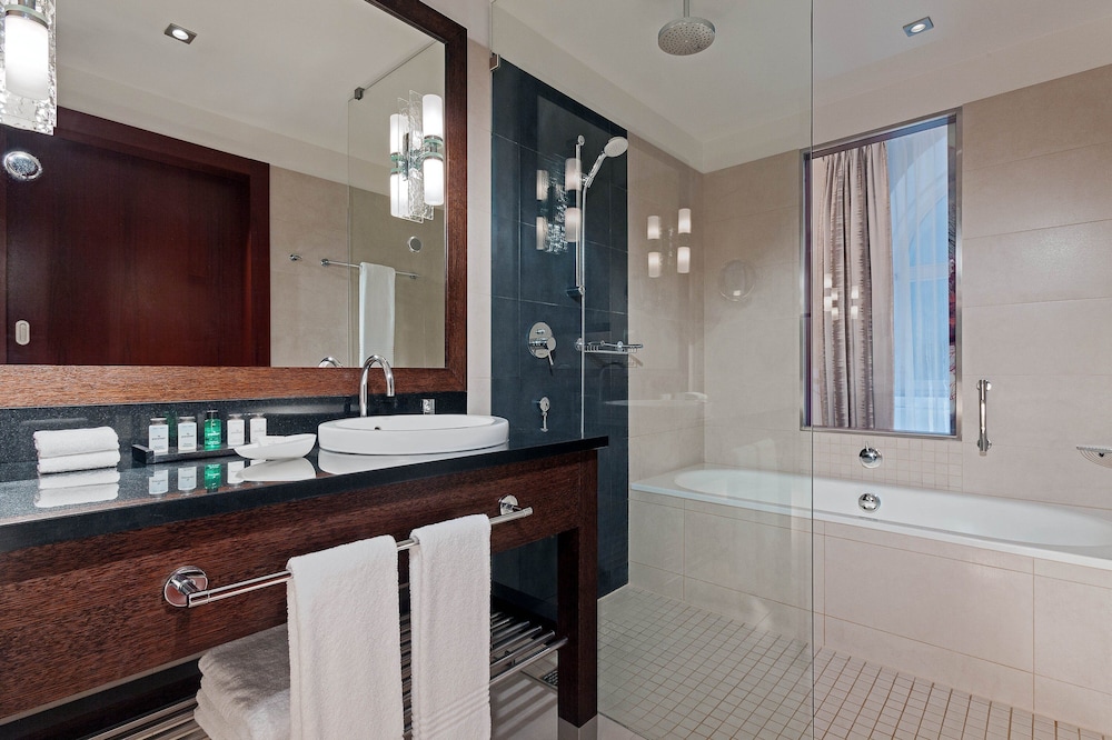 Club Suite, 1 Double Bed, Balcony