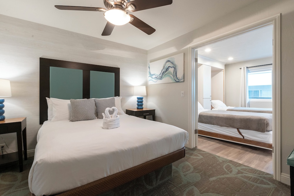 Junior Suite, 1 Bedroom - Photo 1
