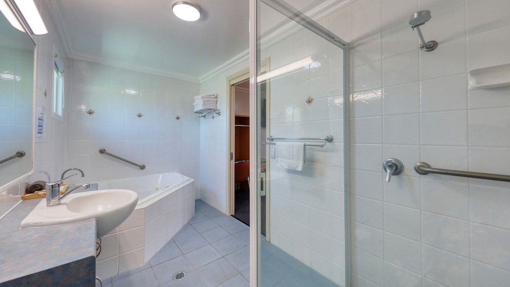 One Bedroom Spa Apartment
