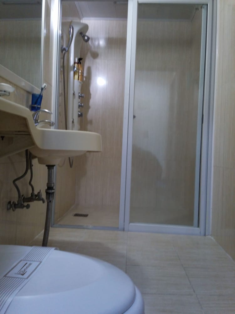 Deluxe Twin Room, 2 Double Beds, Smoking, Ocean View photo 3