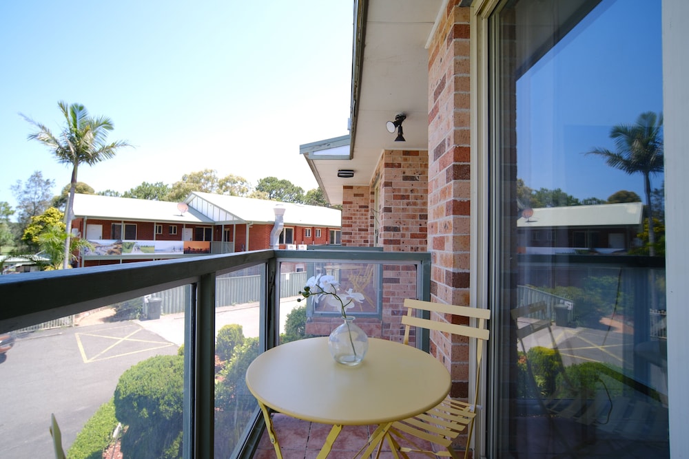 Two Bedroom Apartment - Photo 5