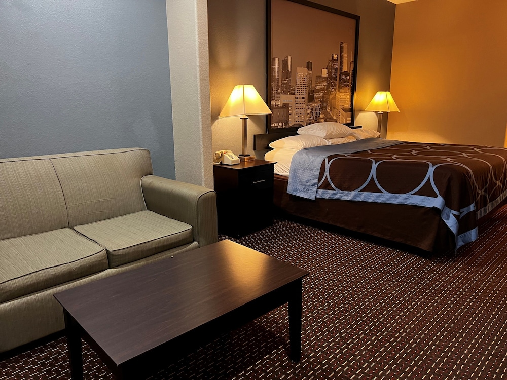 Standard Room, 1 King Bed - Photo 7