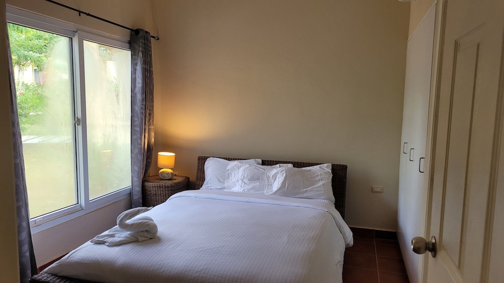 Villa, 2 Bedrooms, Pool View photo 1