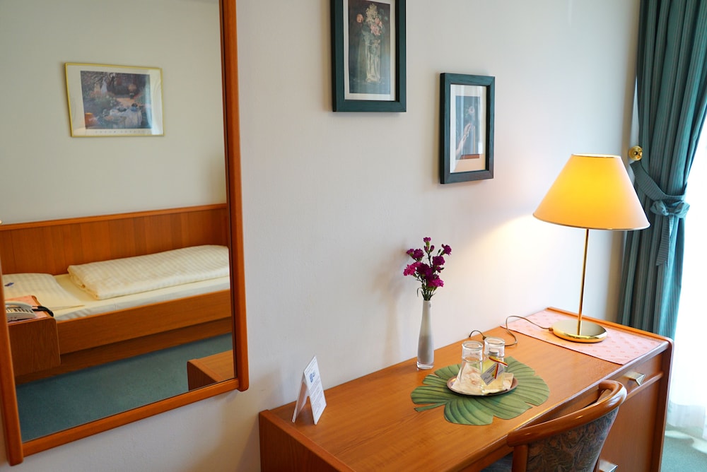 Single Room, Balcony photo 3
