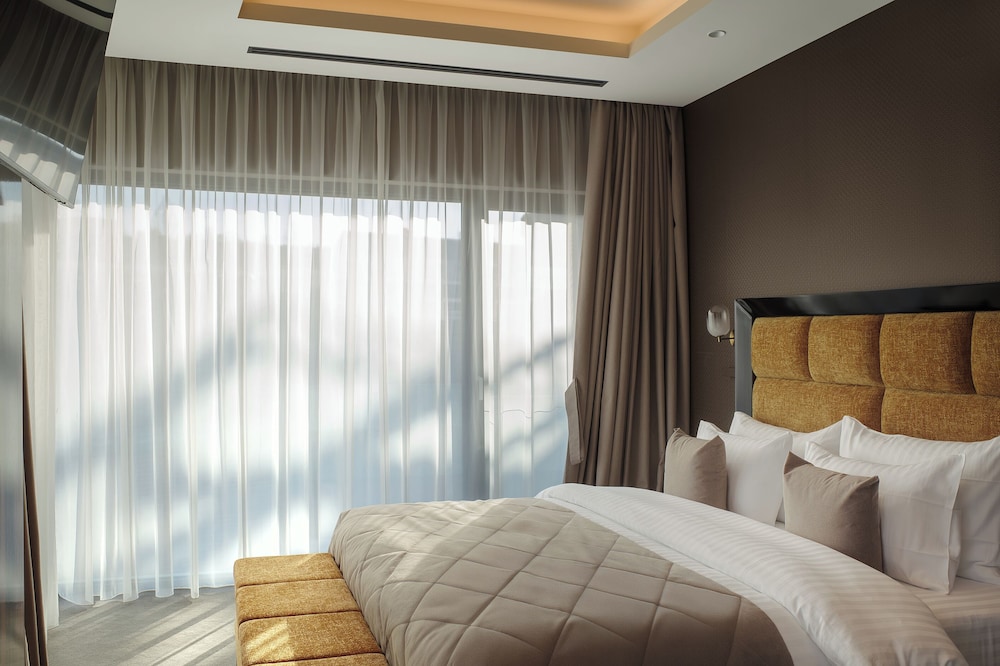 Signature Apartment, Balcony