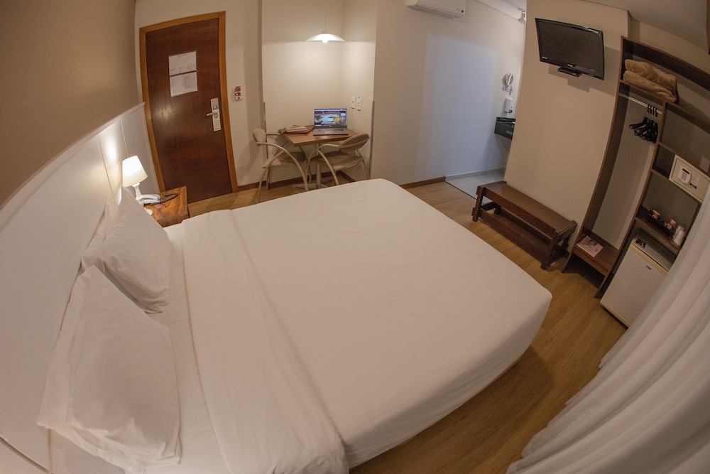 Executive Double or Twin Room, 1 Double or 2 Twin Beds, Air conditioning - Photo 4