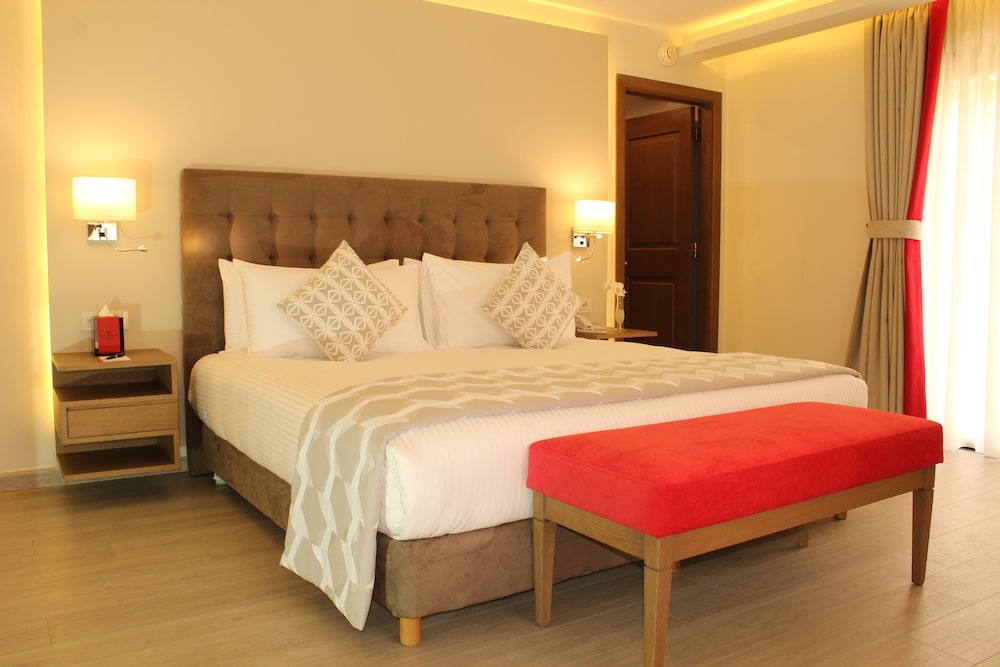 Suite, 1 Twin Bed, Garden View (Diplomatic) - Photo 7