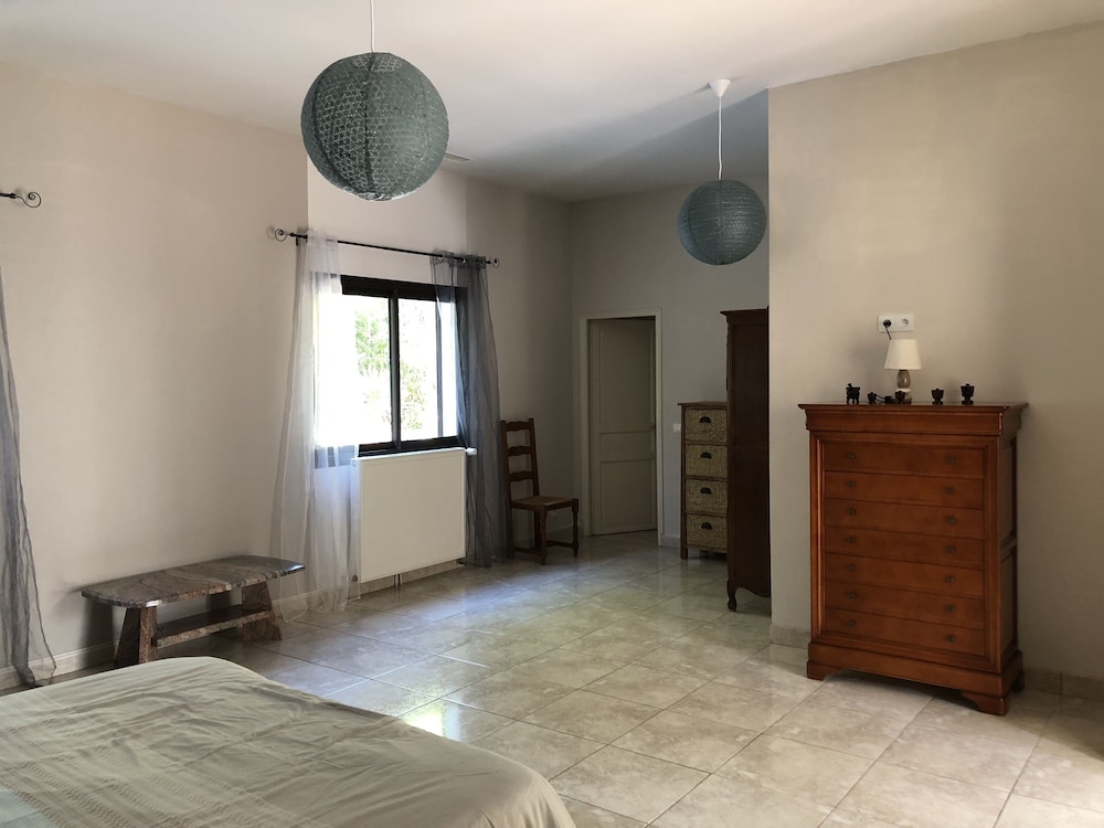 Standard Double Room (Chambre 2) photo 3