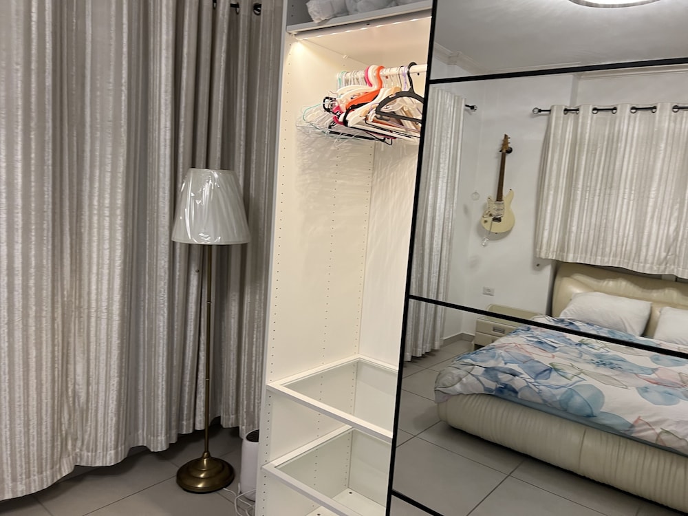 Royal Apartment, 3 Bedrooms, Balcony, Sea View photo 3