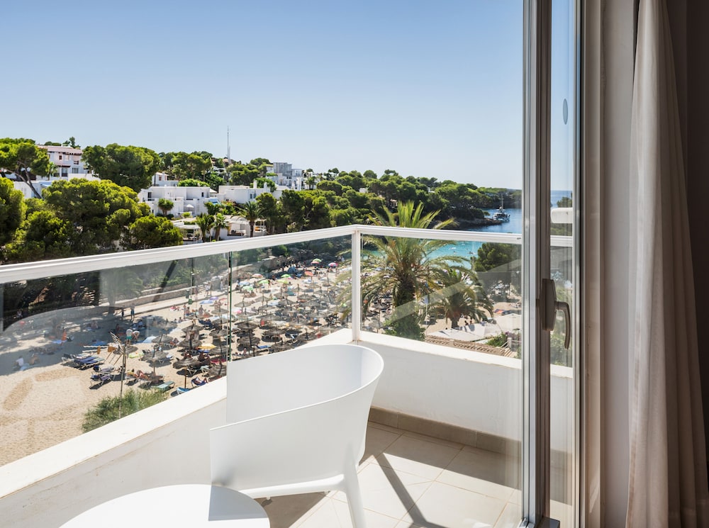 Double Room, Partial Sea View (2 Adults) - Photo 8