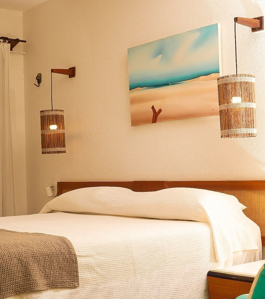 Deluxe Quadruple Room, Garden View photo 1
