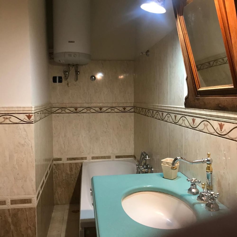 Basic Double Room, City View photo 2