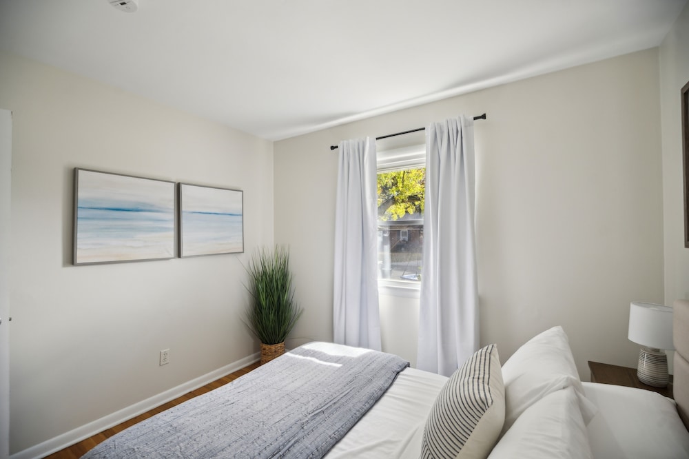House, 3 Bedrooms photo 2