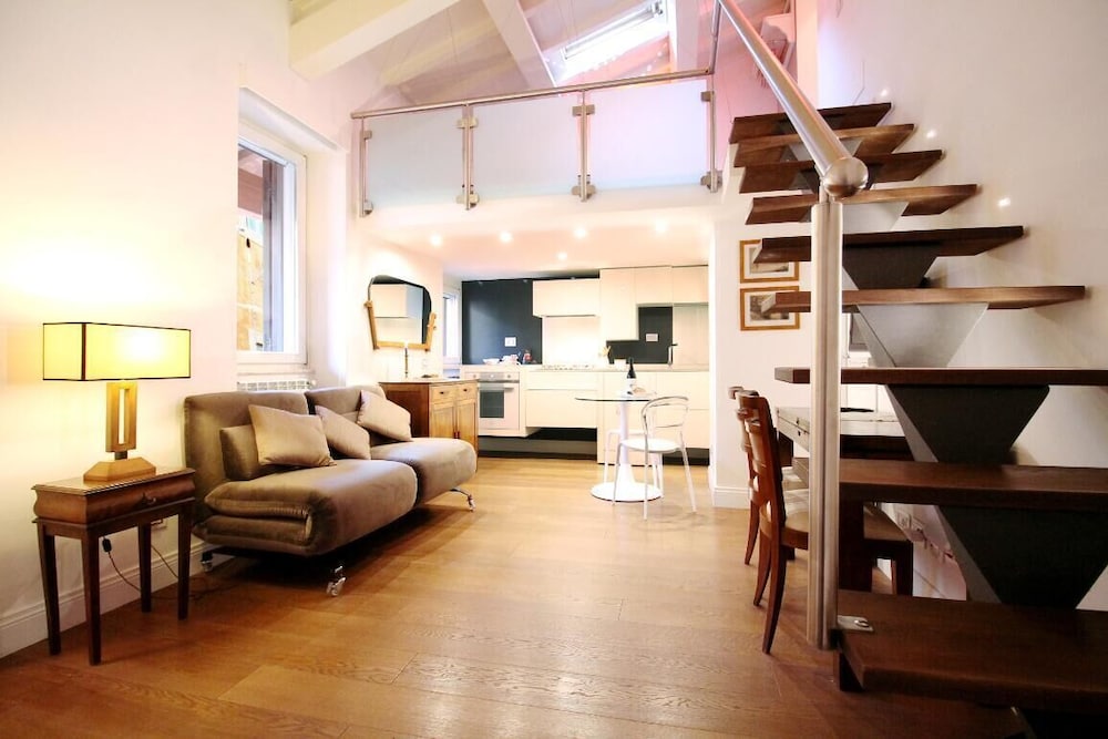 Duplex Charm and Design in Gourmet District (Nina)