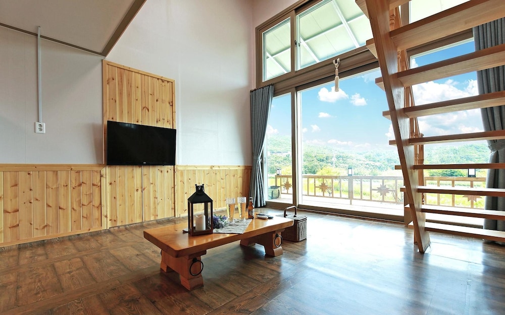 Basic Room, 1 Bedroom (A1)