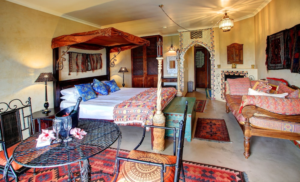 Deluxe Room - Photo 9