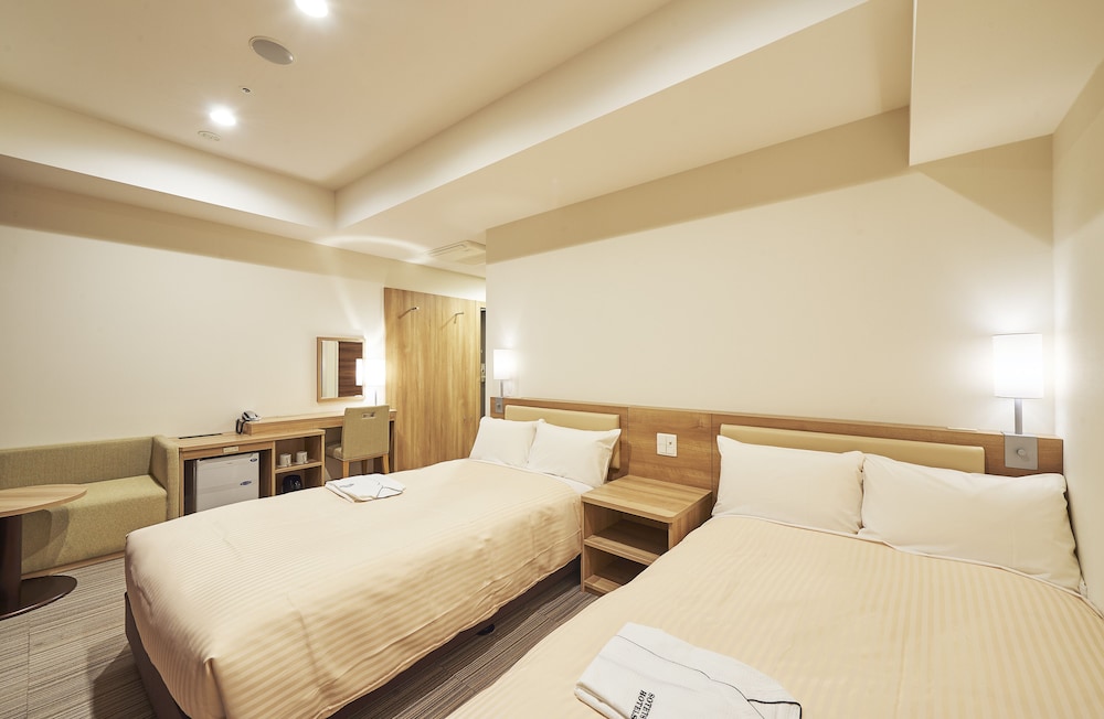 Standard Twin Room, Non Smoking photo 3