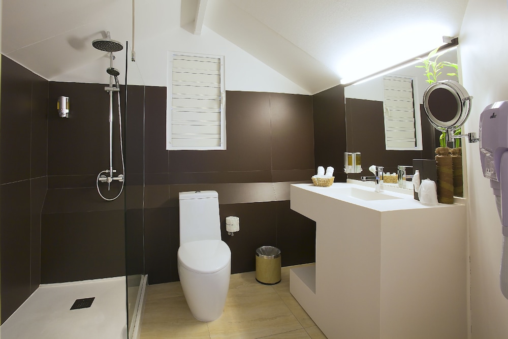 Superior Duplex (Suite) - Photo 3