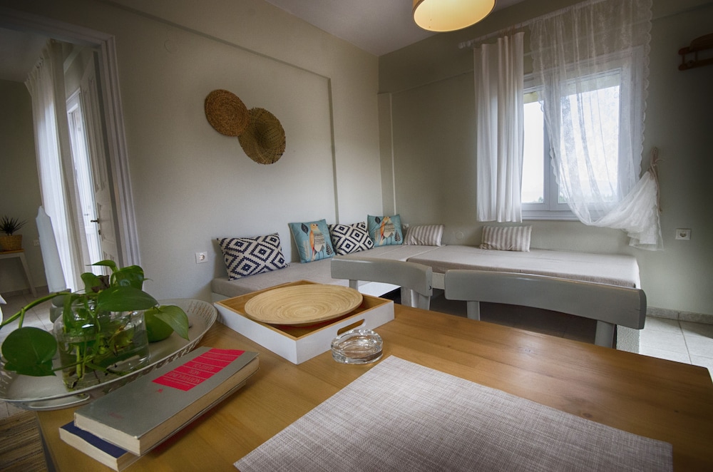 Family Apartment, Sea View photo 2