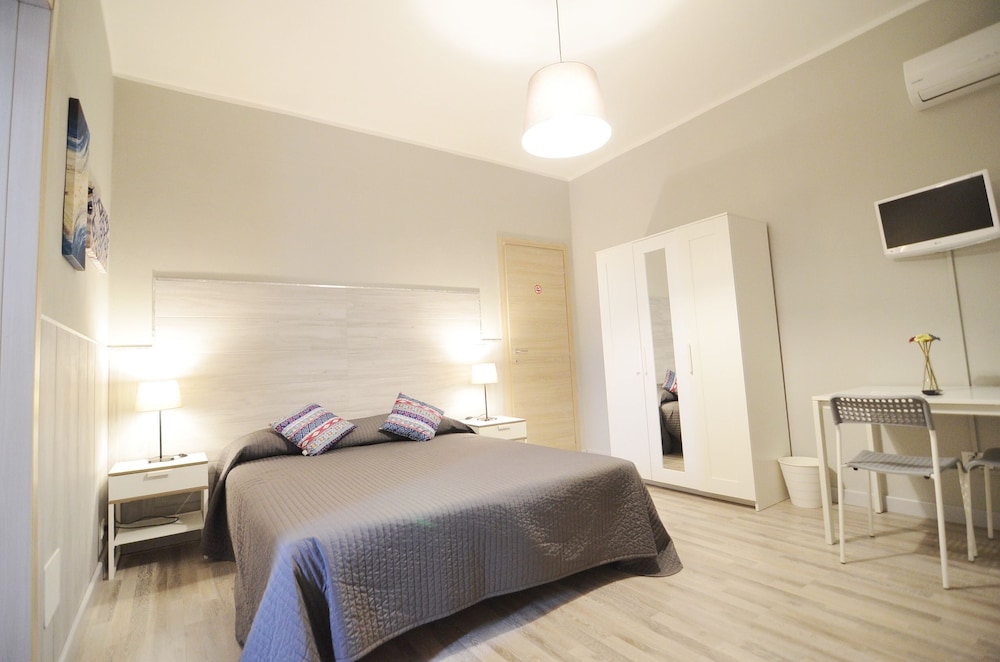 Double or Twin Room photo 1