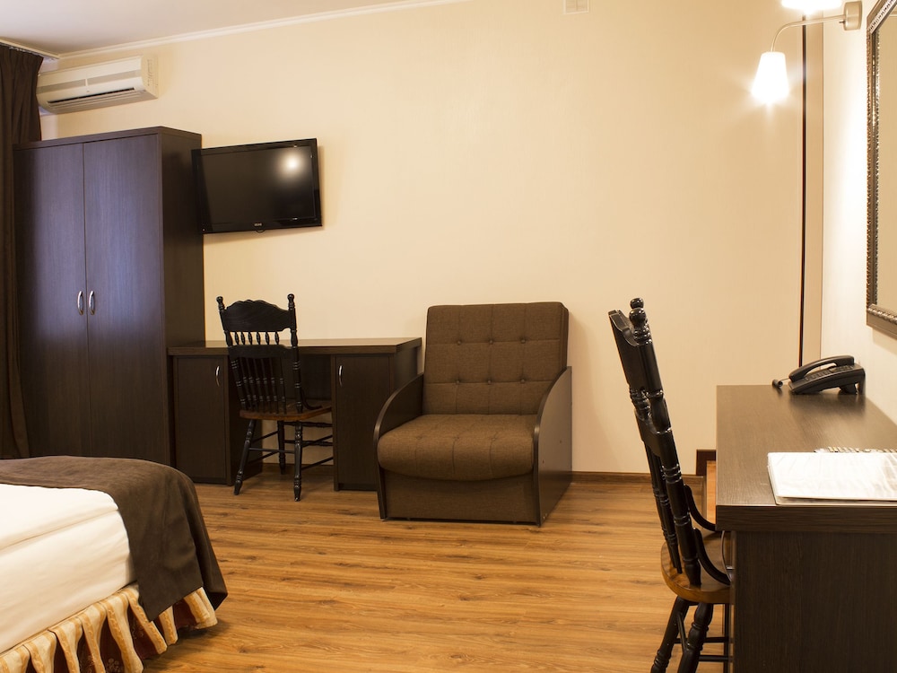 Family Apartment, 2 Bedrooms photo 3