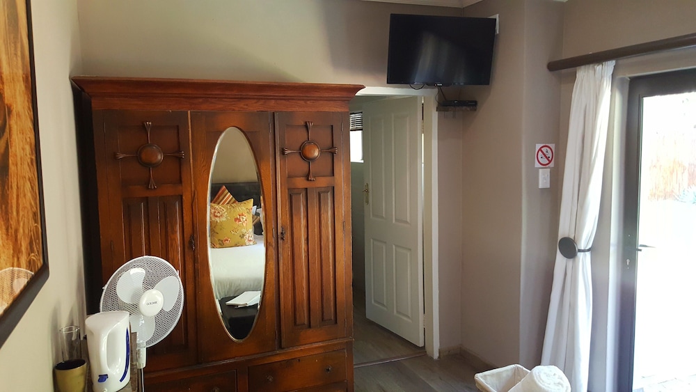 Classic Double Room, 1 Bedroom photo 3