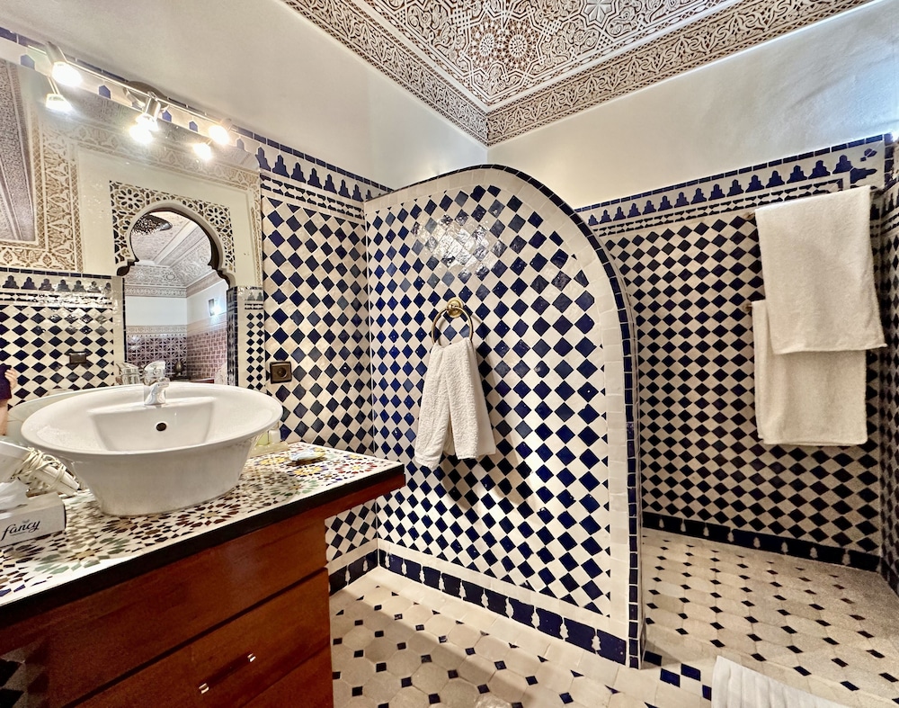 Comfort Suite - Photo 11